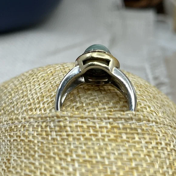 Vintage Sterling Silver & Gold Overlay Ring with Green Cabochon | Size 7 - Picture 10 of 16
